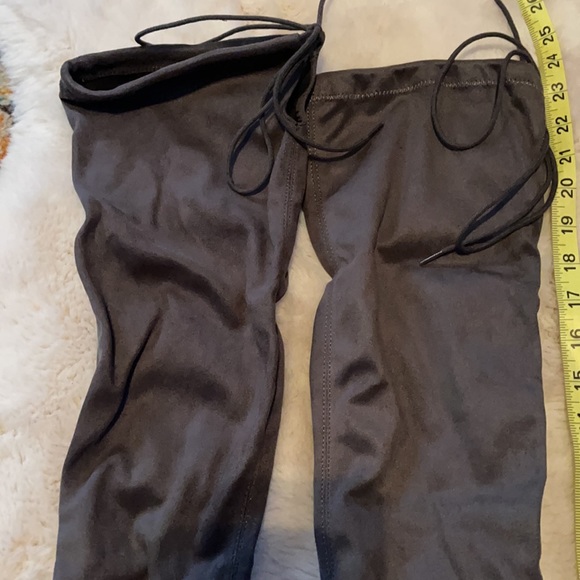 Suede Knee High Boots size 6.5 - Picture 8 of 13